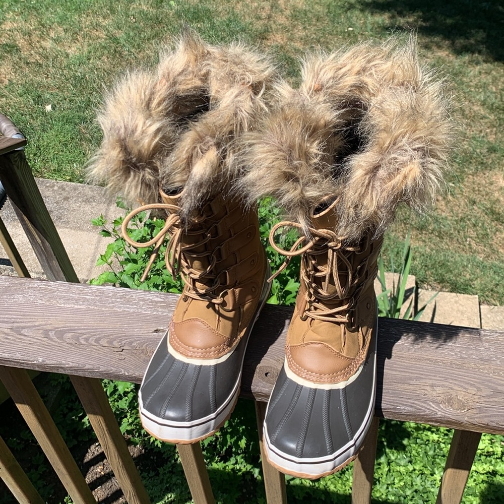 JBU Waterproof Snow Boots 9.5